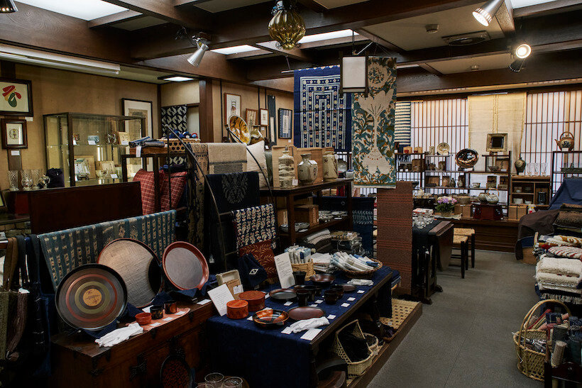The interior of the Ginza Takumi craft shop is full of various crafts