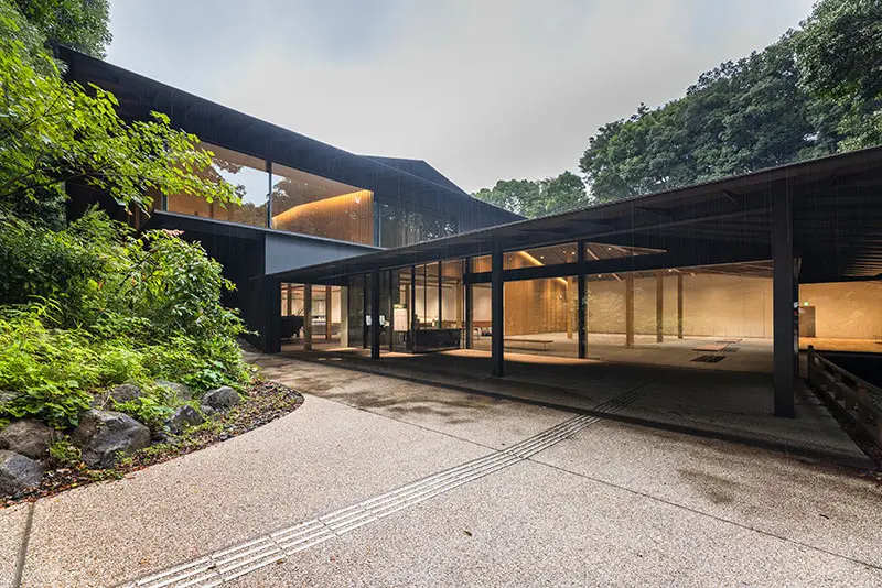 photo of Meiji Jingu Museum, Tokyo, designed by Kengo Kuma