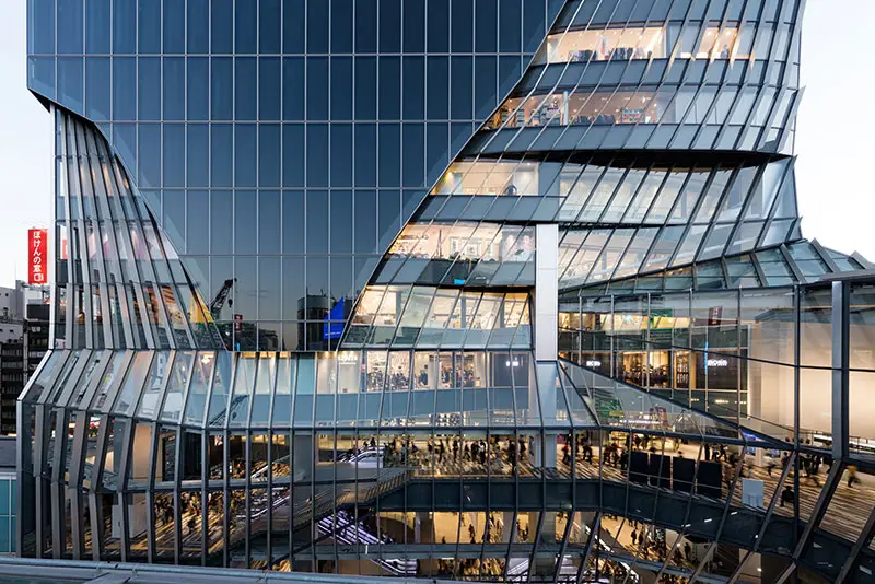 photo of Shibuya Scramble Square, Tokyo, designed by Kengo Kuma